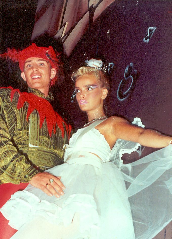 Peter Pan & Tinkle Bell 